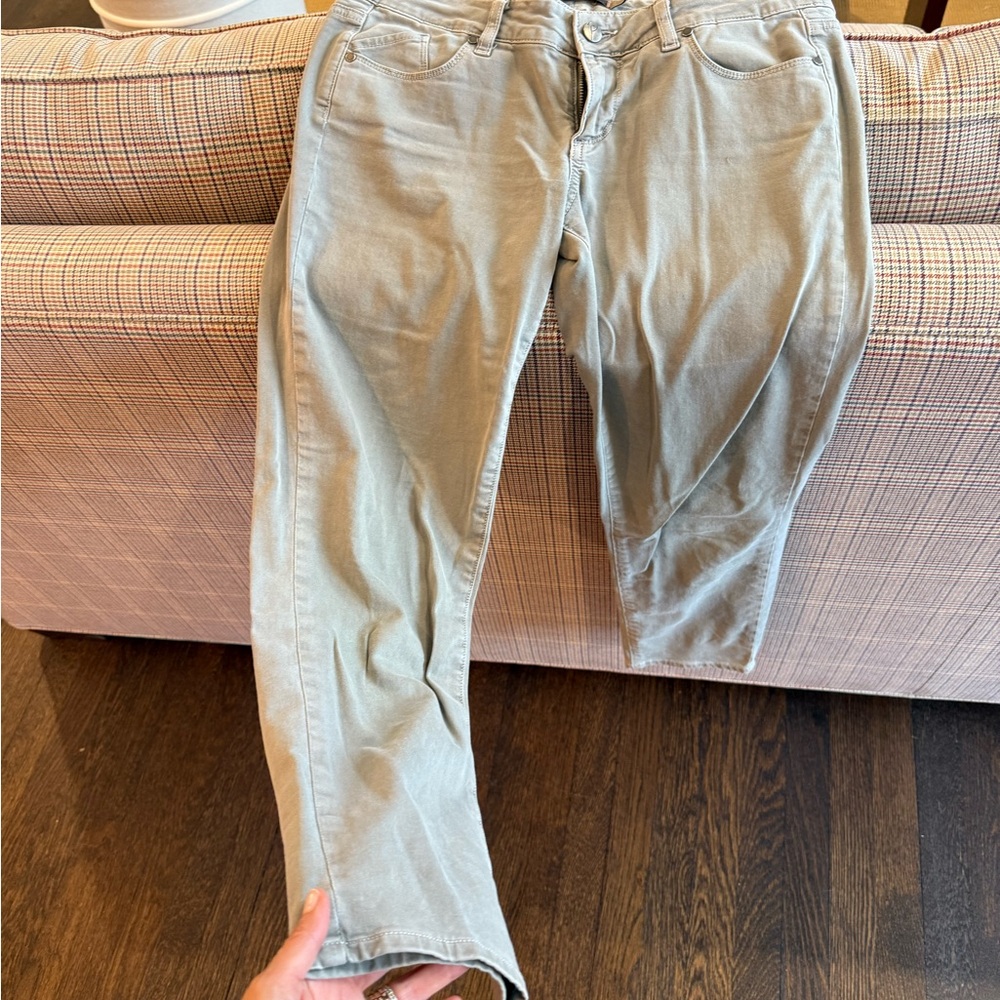 Women's khaki pants